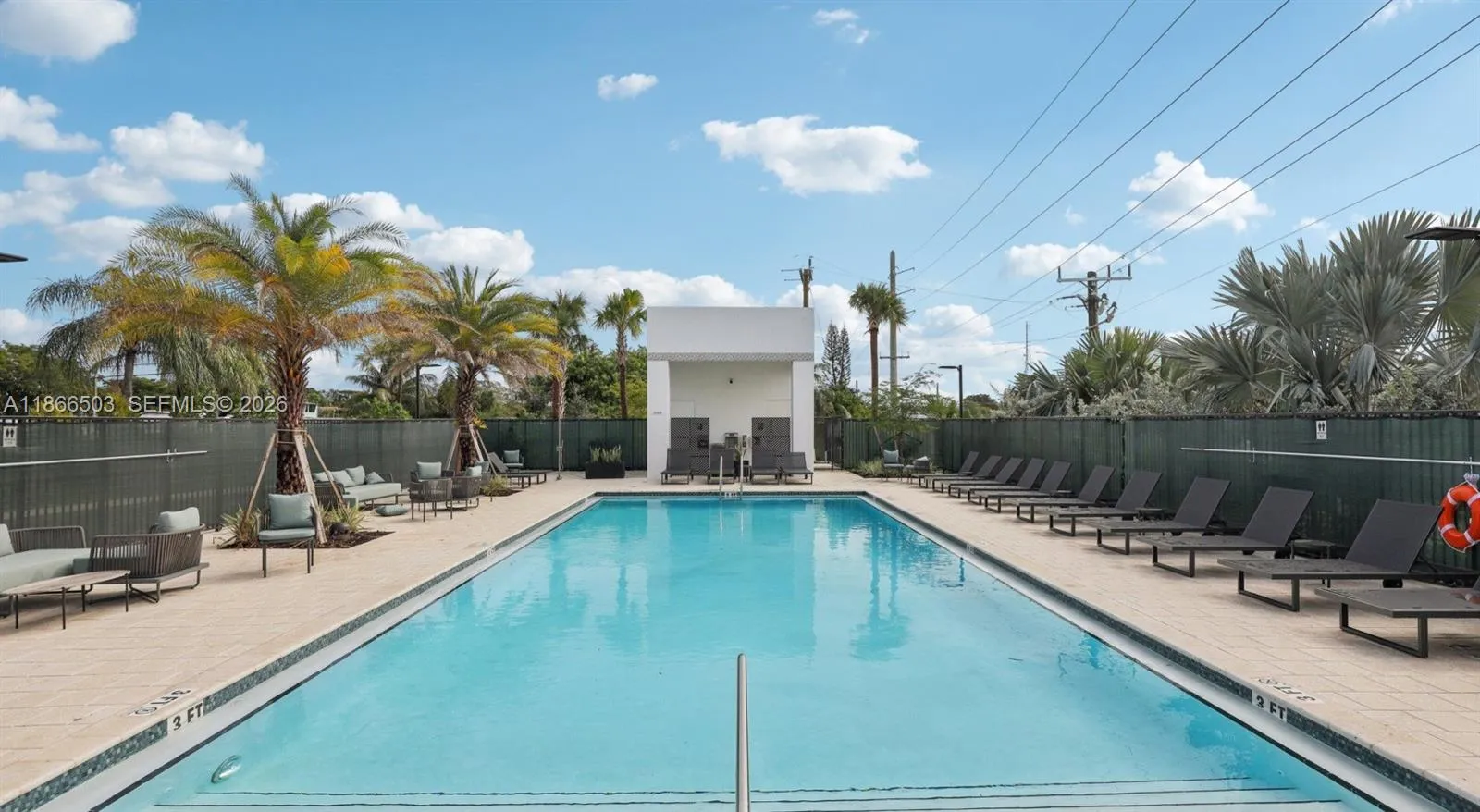 4465 Griffin Road # B5, Davie FL 33314