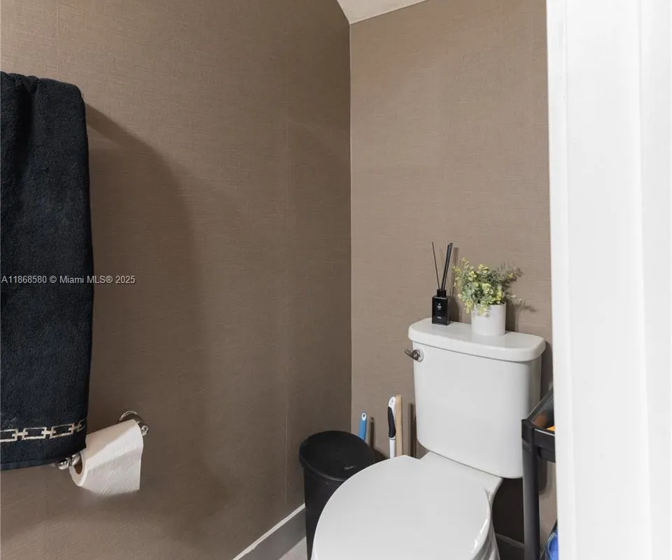 10807 SW 232nd Ter, Homestead FL 33032