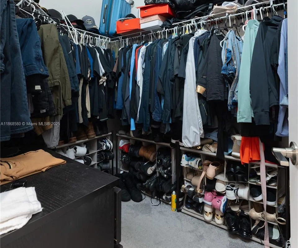 10807 SW 232nd Ter, Homestead FL 33032