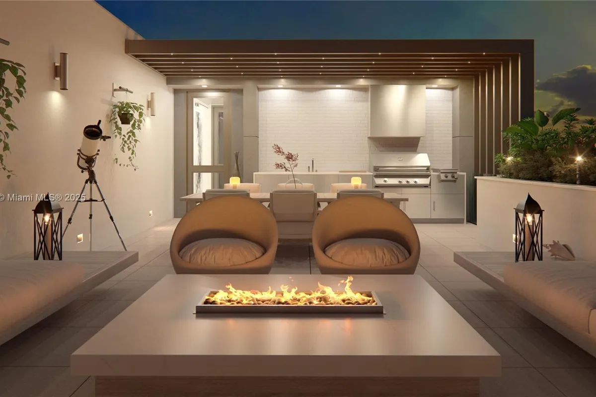 6023 76th ST, South Miami FL 33143