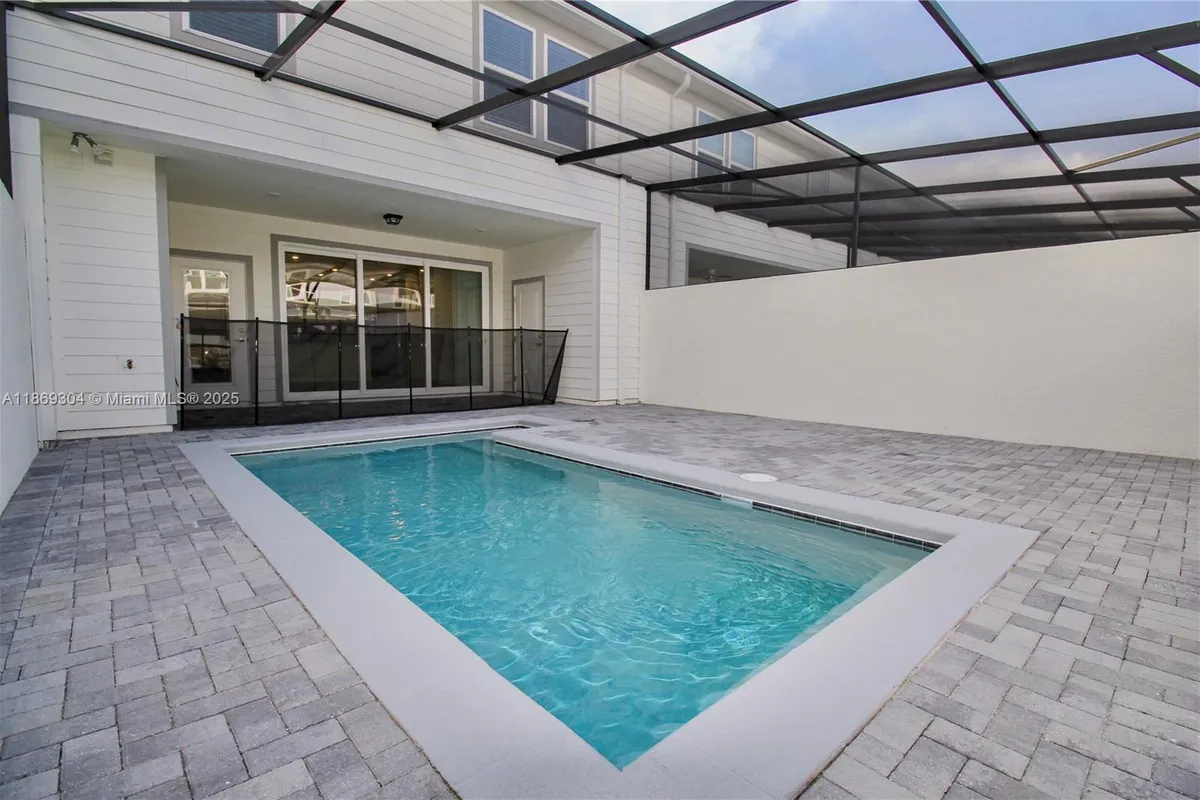 1258 Shoreside St, Clermont FL 34714