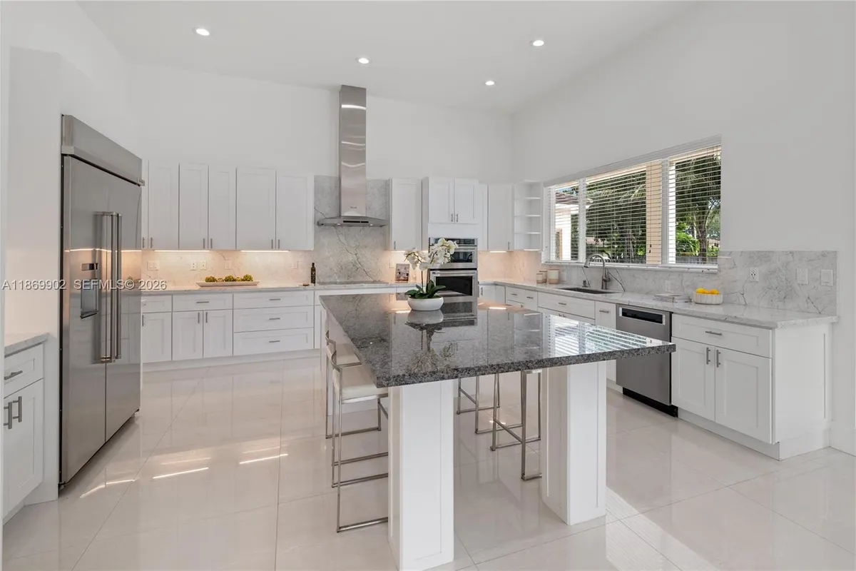 10703 SW 84th Ave, Miami FL 33156