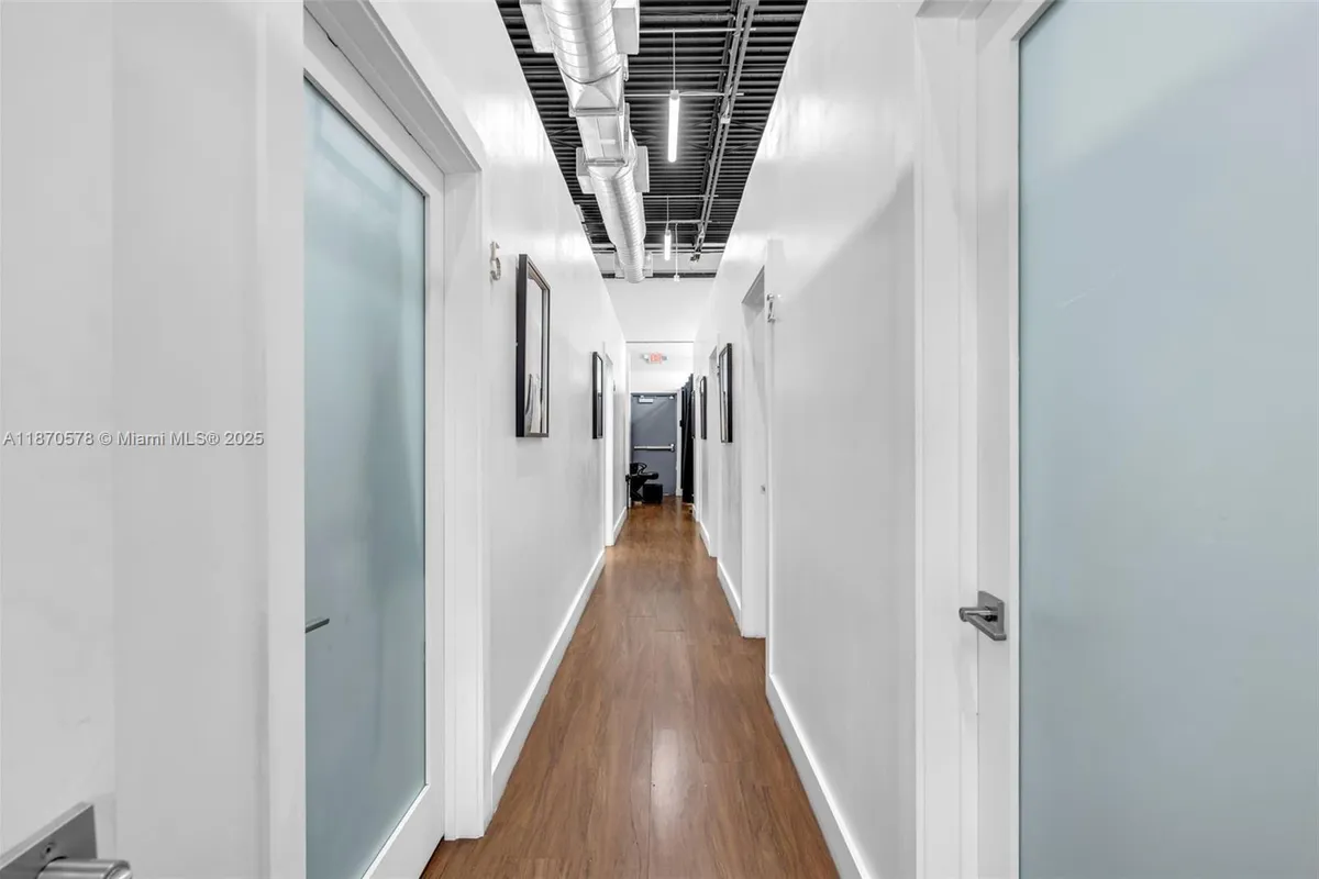 7801 NW 95 st, Hialeah Gardens FL 33016