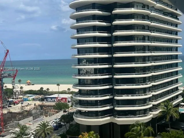 3200 Collins Ave # 3, Miami Beach FL 33140
