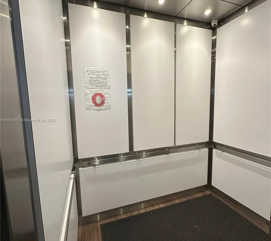 3200 Collins Ave # 3, Miami Beach FL 33140