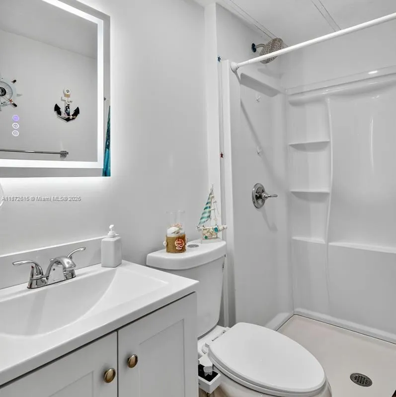 21831 S Heritage Cir, Pembroke Pines FL 33029