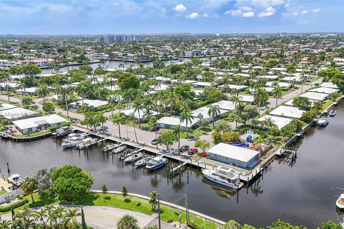 1431 S Ocean Blvd #11, Lauderdale By The Sea FL 33062