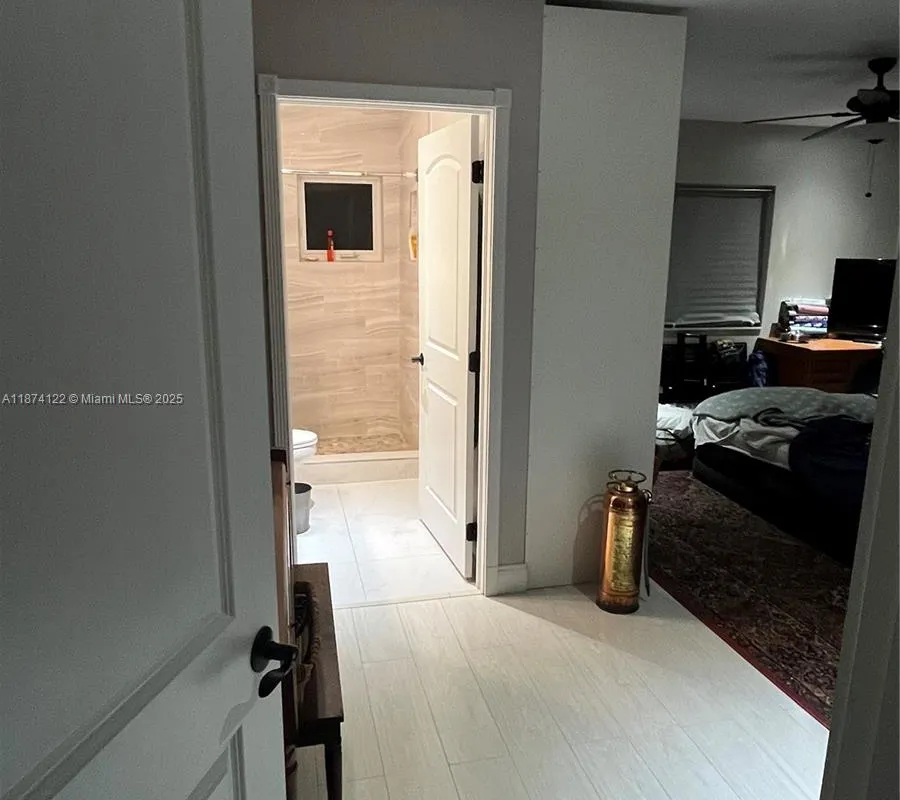 7521 SW 57th Ter, Miami FL 33143