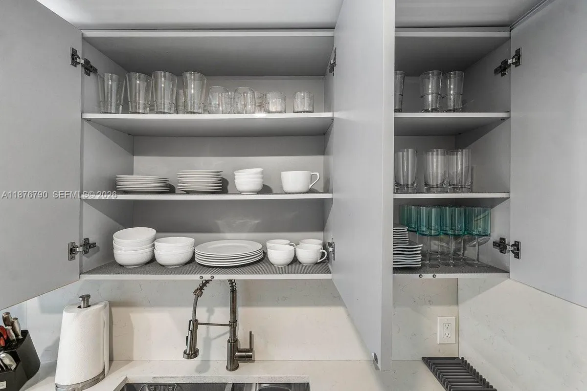 235 SE 6th St, Dania Beach FL 33004