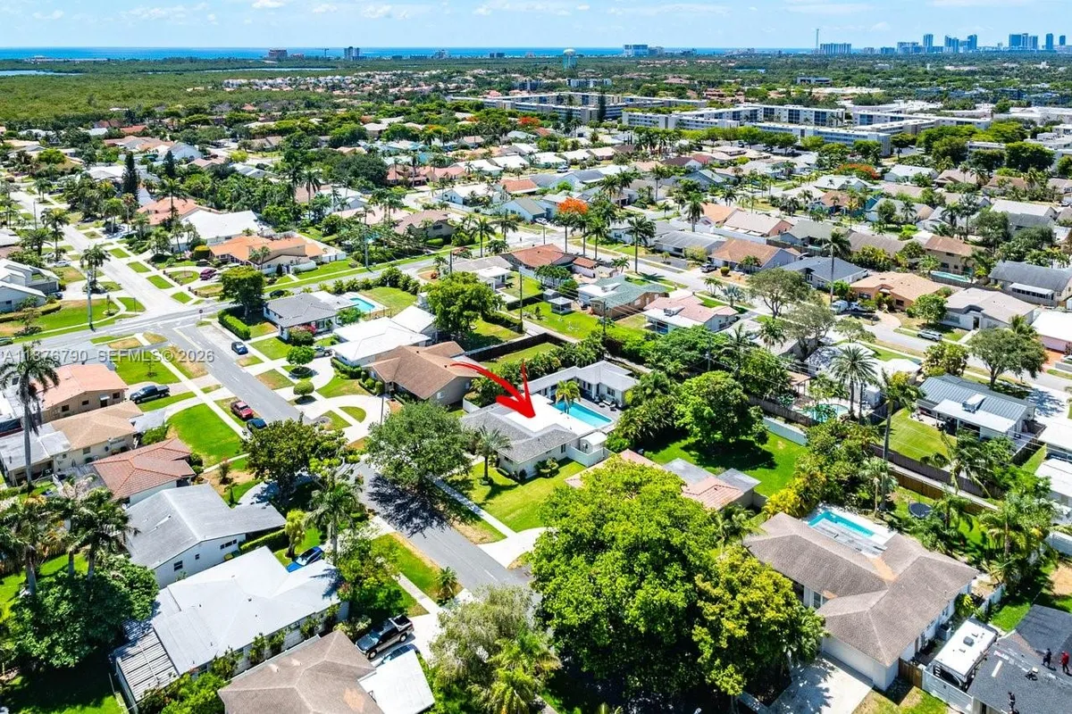 235 SE 6th St, Dania Beach FL 33004