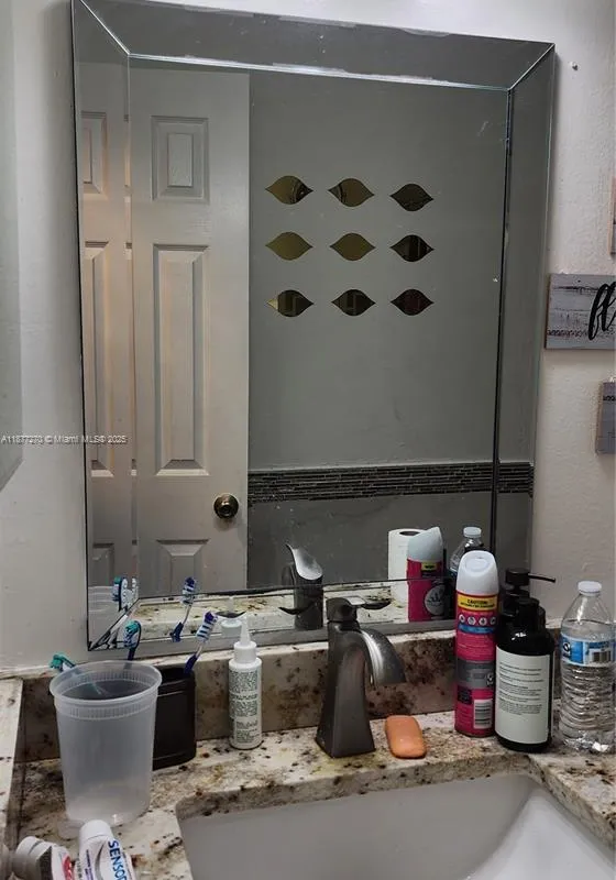 7707 SW 8th St, North Lauderdale FL 33068