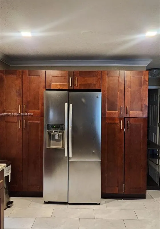 7707 SW 8th St, North Lauderdale FL 33068