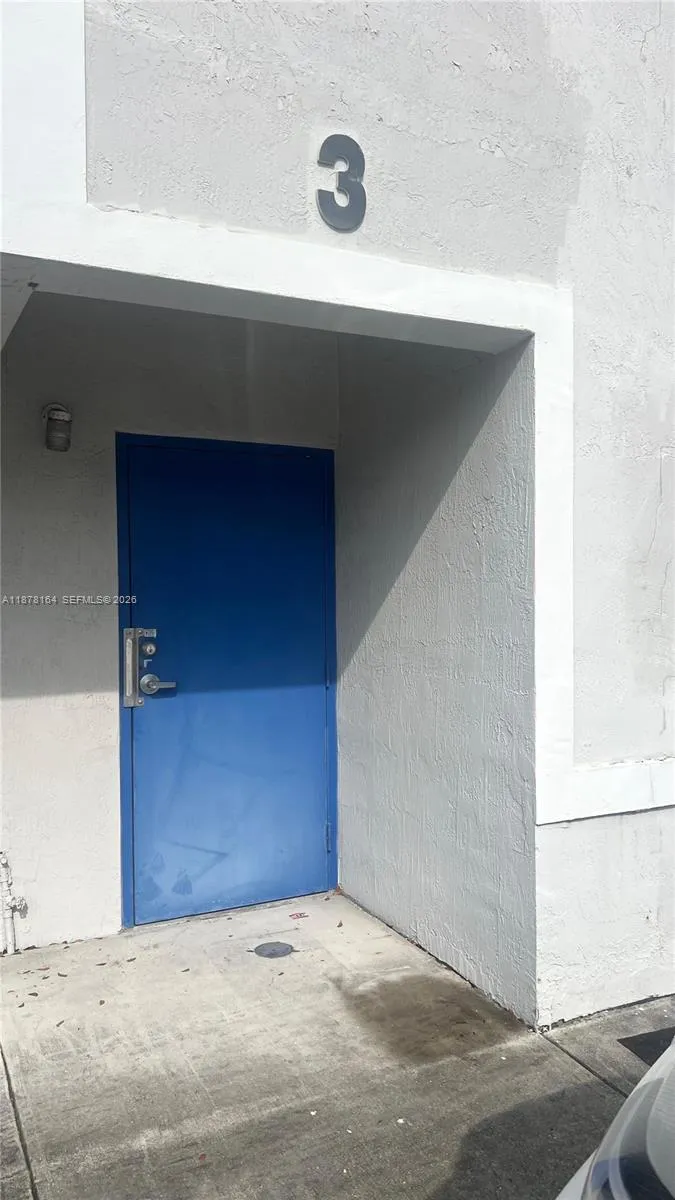 10780 NW 138th St # D3, Hialeah Gardens FL 33018