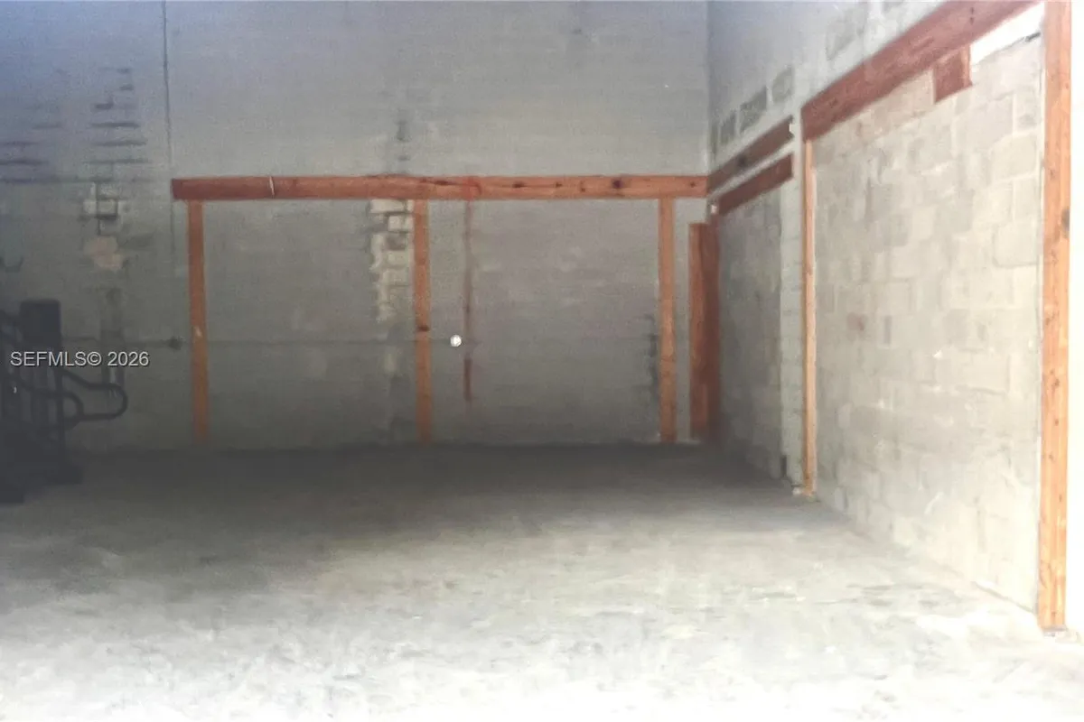 10780 NW 138th St # D3, Hialeah Gardens FL 33018