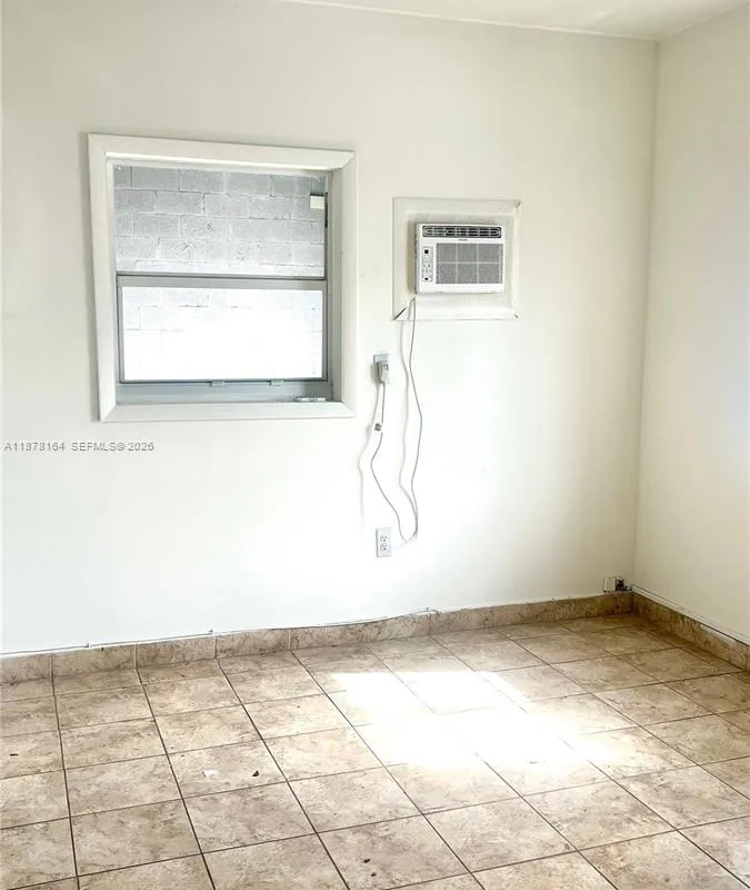 10780 NW 138th St # D3, Hialeah Gardens FL 33018