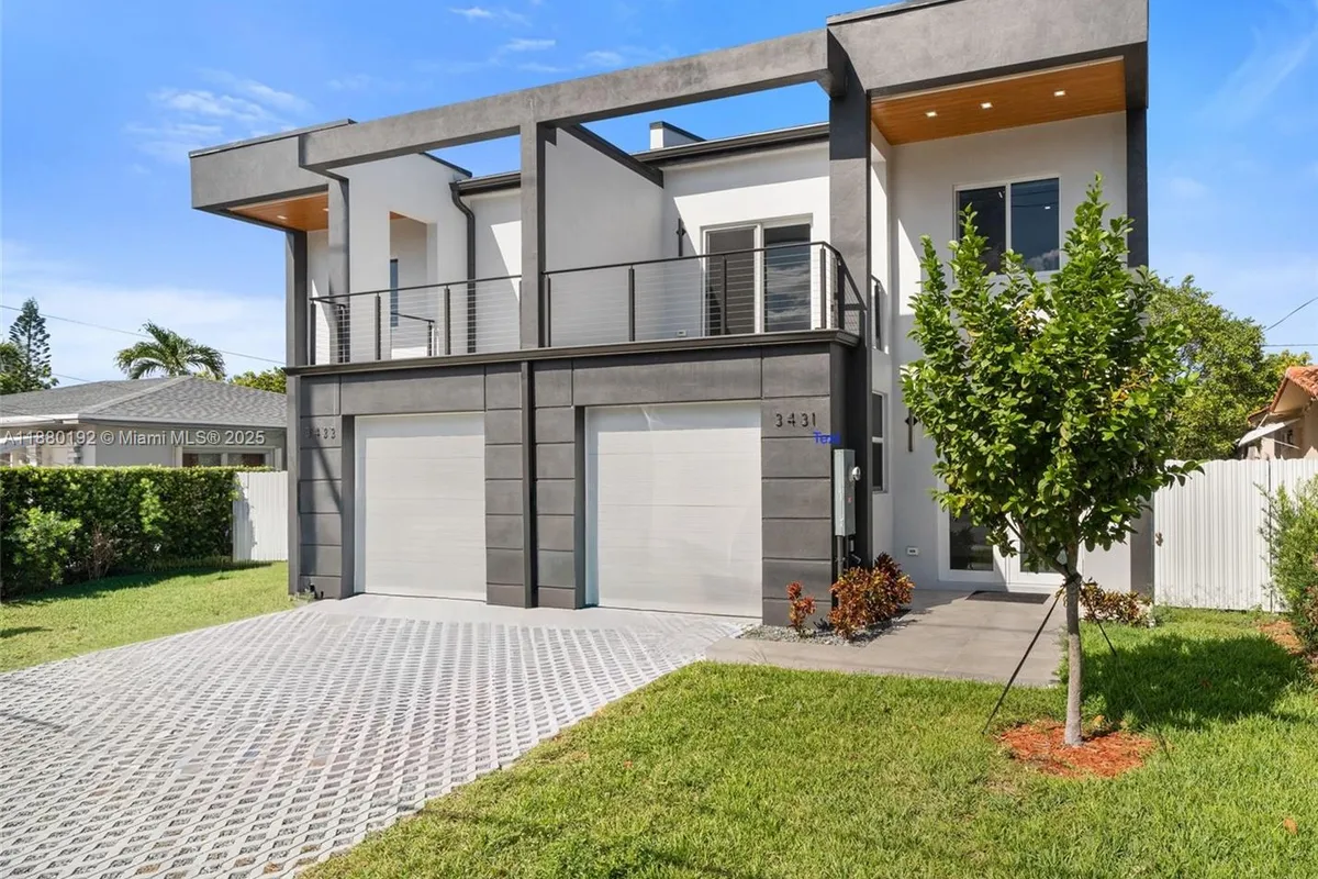 3431 SW 16th Ter, Miami FL 33145