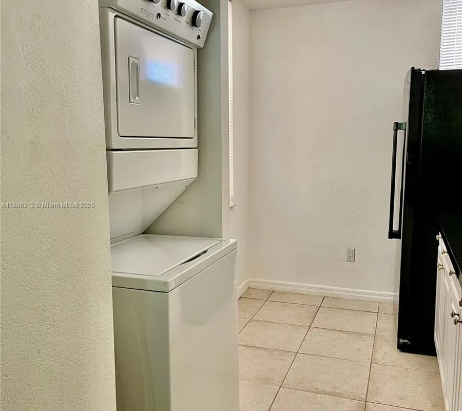 6800 Cypress Rd # 408, Plantation FL 33317