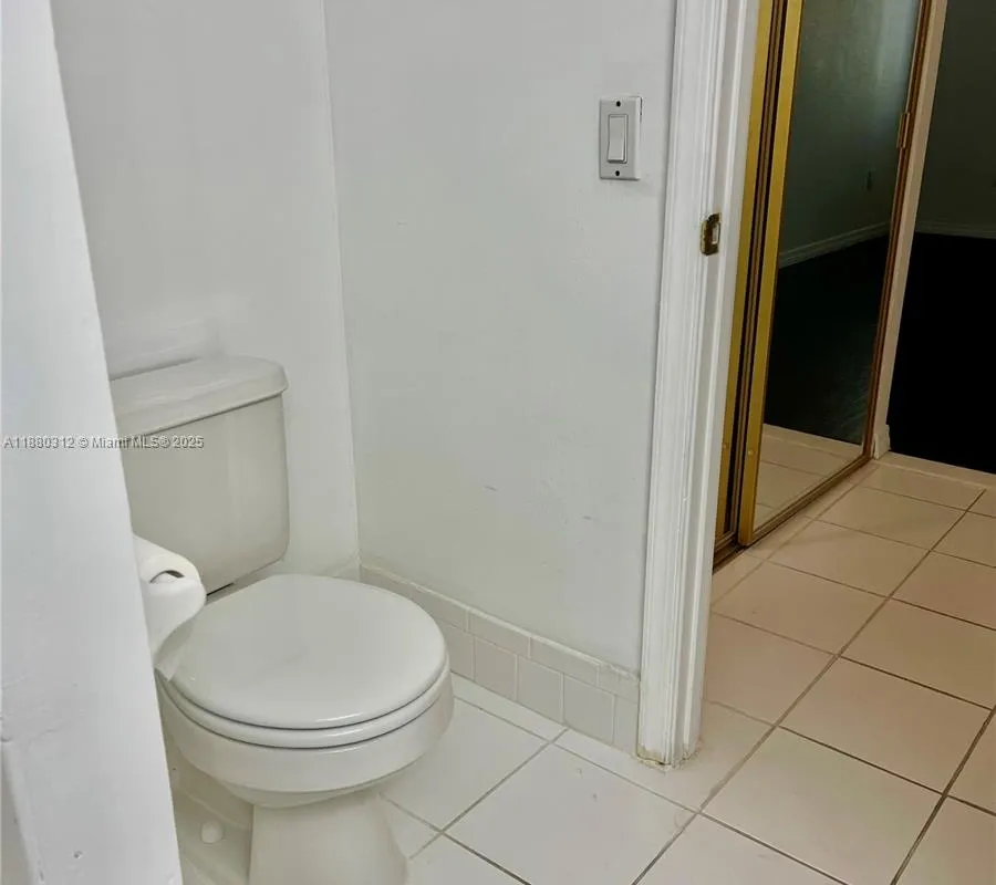 6800 Cypress Rd # 408, Plantation FL 33317