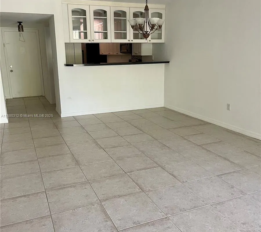 6800 Cypress Rd # 408, Plantation FL 33317