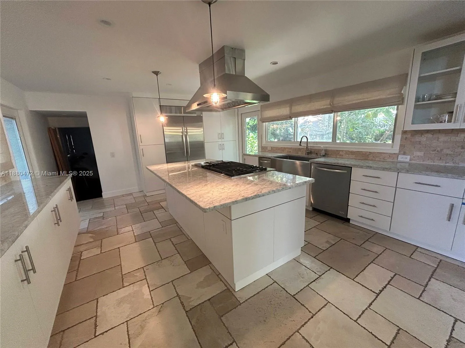 6395 SW 42nd Ter, South Miami FL 33155