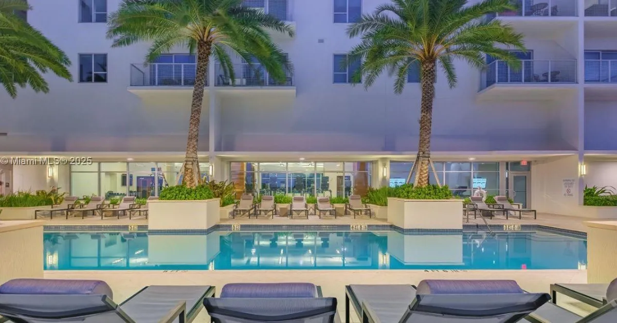 591 Evernia Sreet # B4, West Palm Beach FL 33401