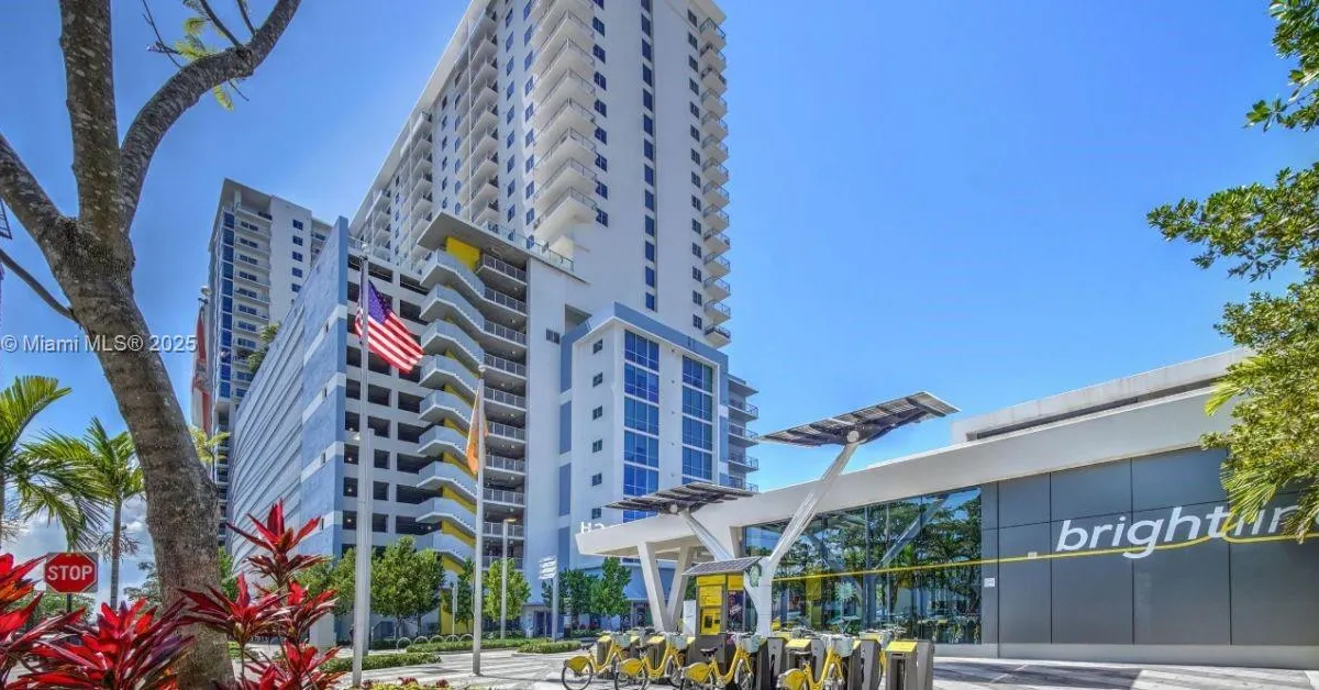 591 Evernia Sreet # B2, West Palm Beach FL 33401