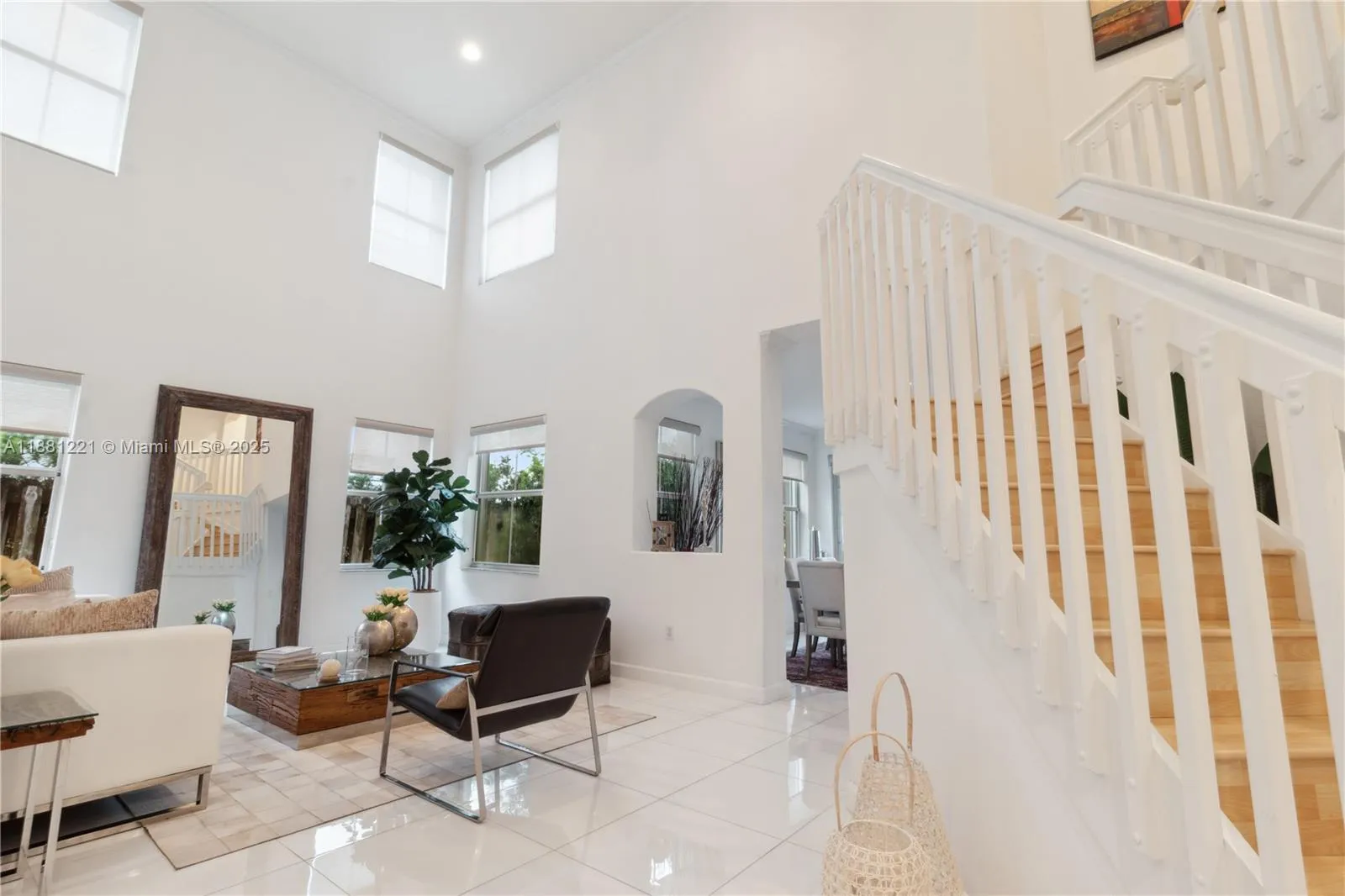 11257 NW 78th St, Doral FL 33178