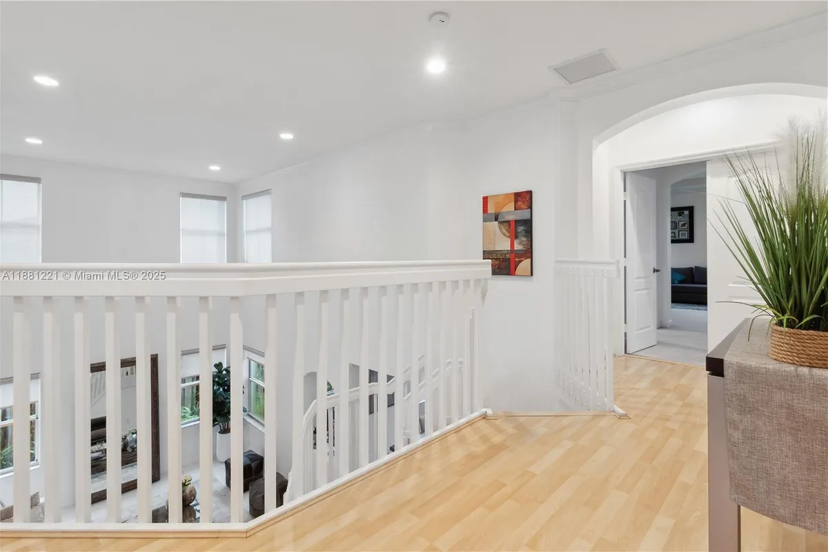 11257 NW 78th St, Doral FL 33178