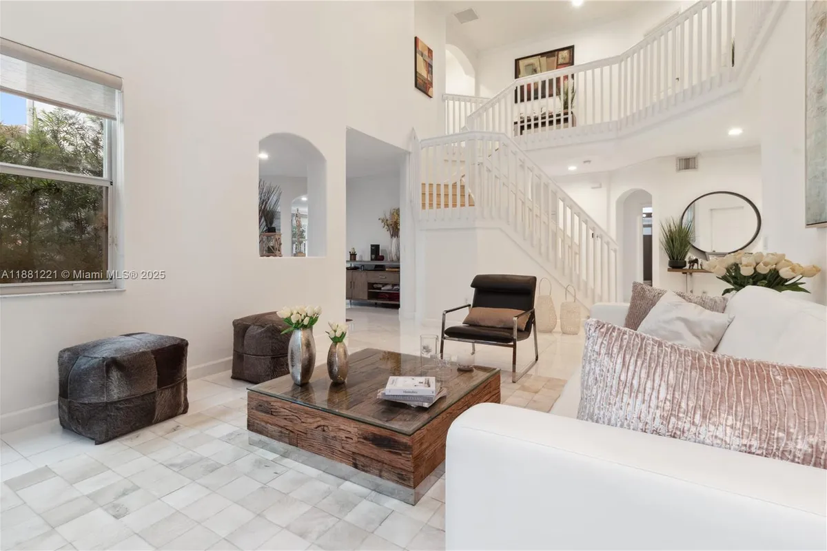 11257 NW 78th St, Doral FL 33178