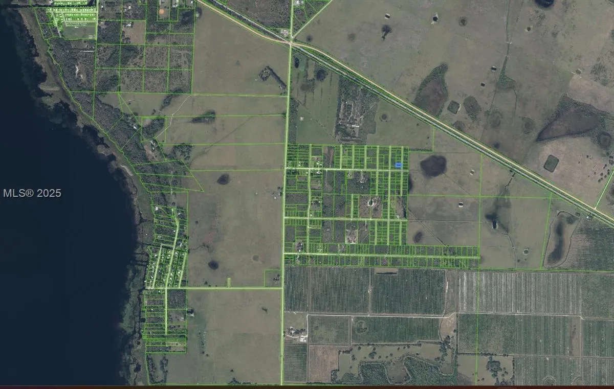 709 N Bronco Dr., Lorida FL 33857