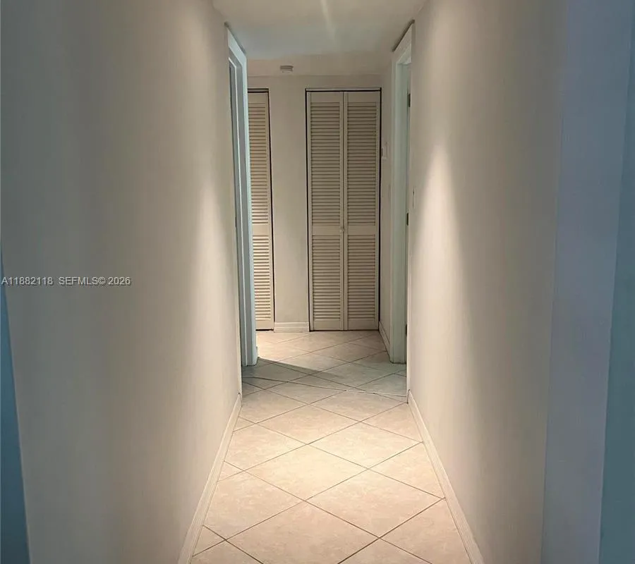 5387 SW 40th Ave # 103, Dania Beach FL 33314