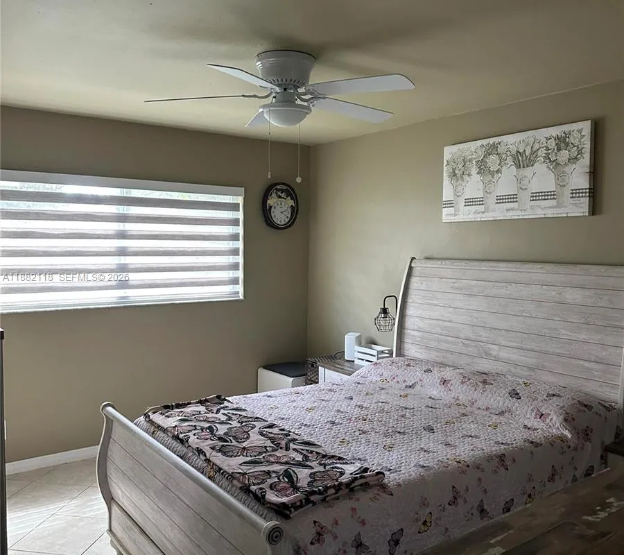 5387 SW 40th Ave # 103, Dania Beach FL 33314