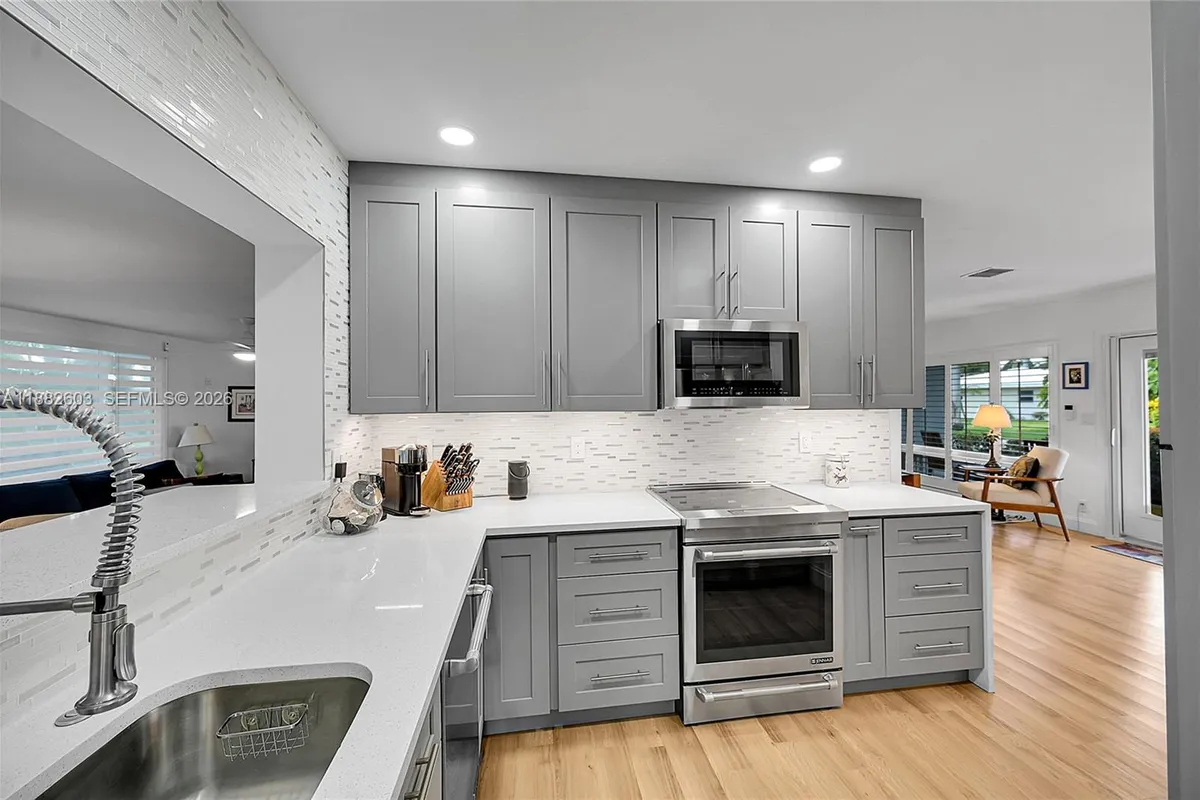 1431 S Ocean Blvd #85, Lauderdale By The Sea FL 33062