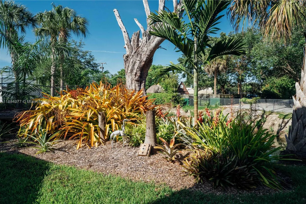 7901 SW 64th Ave # 6, South Miami FL 33143