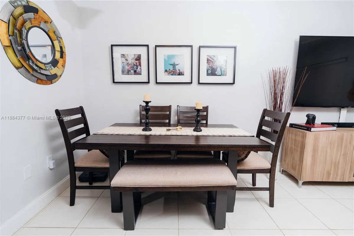 7901 SW 64th Ave # 6, South Miami FL 33143