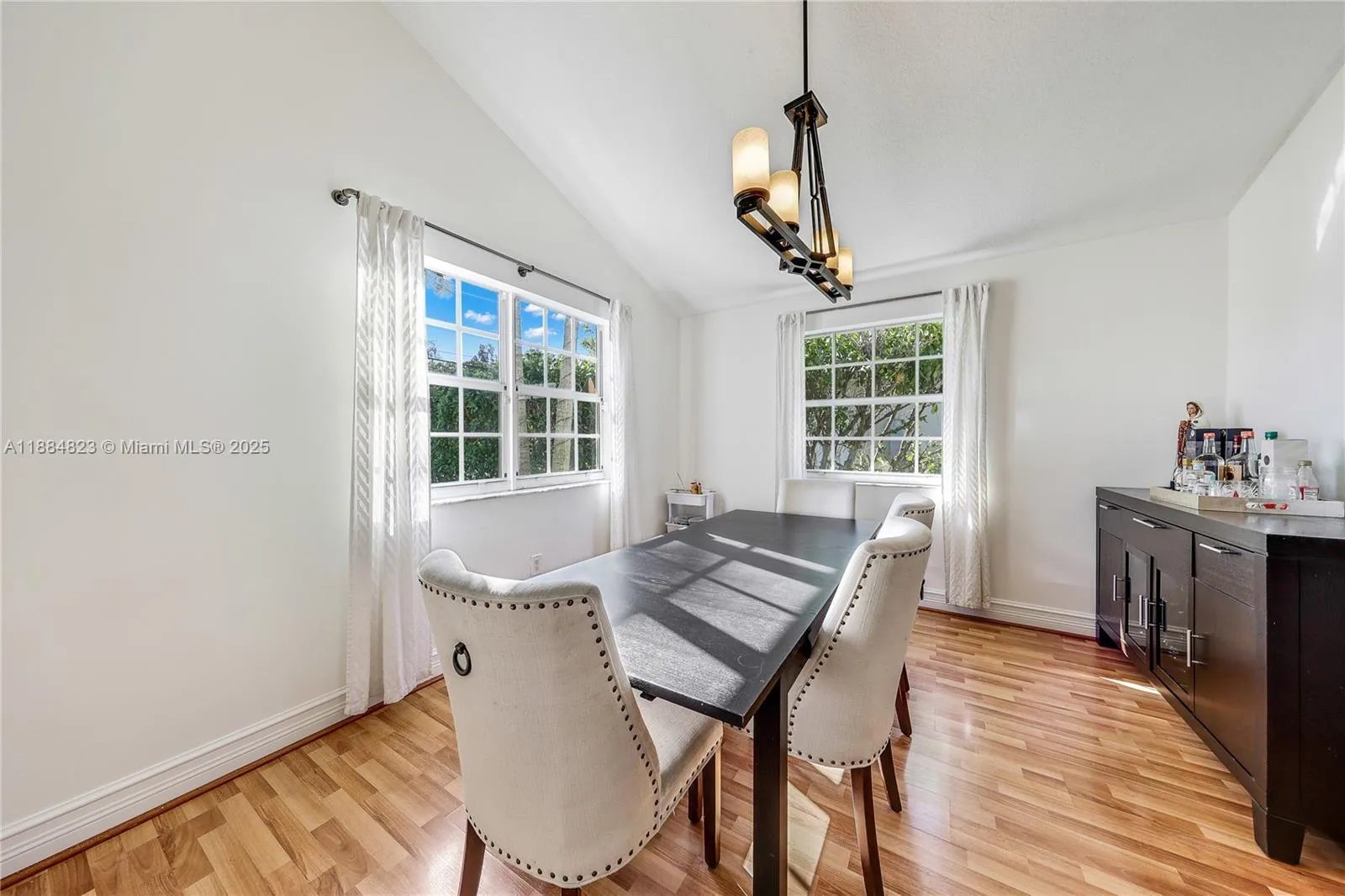 4030 SW 62nd Ave, South Miami FL 33155