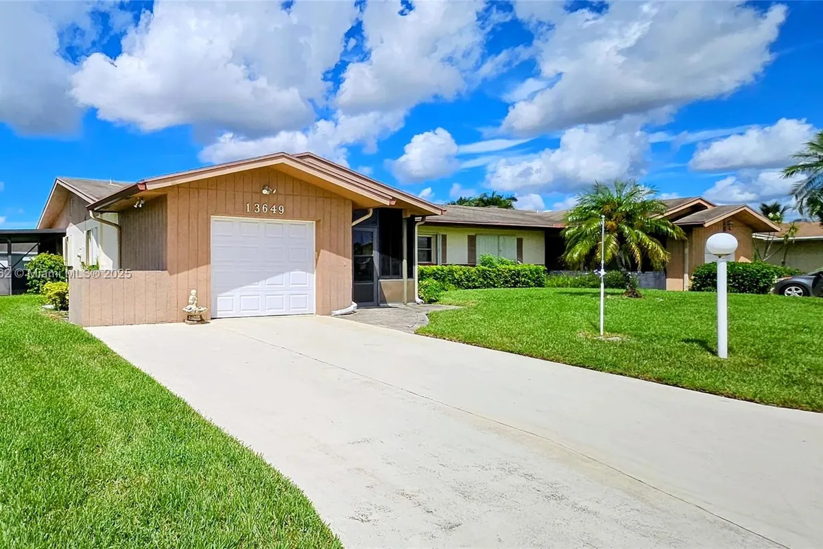 13649 Cord Way, Delray Beach FL 33484