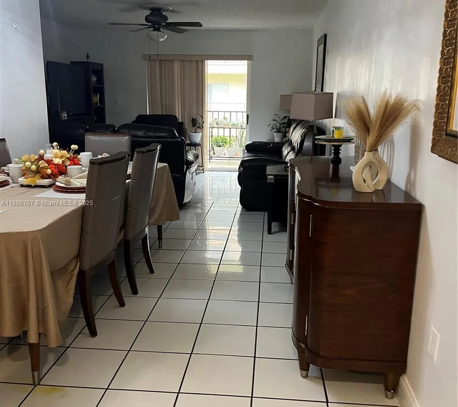 8851 NW 119 ST # 5222, Hialeah Gardens FL 33018