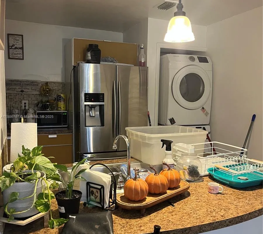 8851 NW 119 ST # 5222, Hialeah Gardens FL 33018