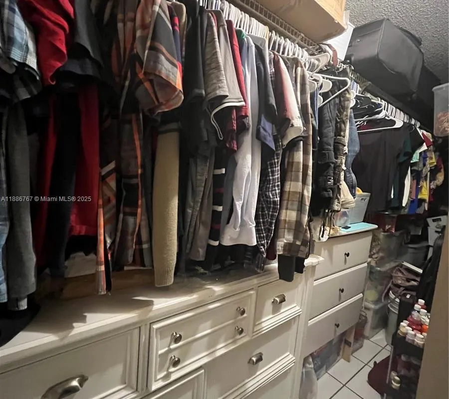 8851 NW 119 ST # 5222, Hialeah Gardens FL 33018