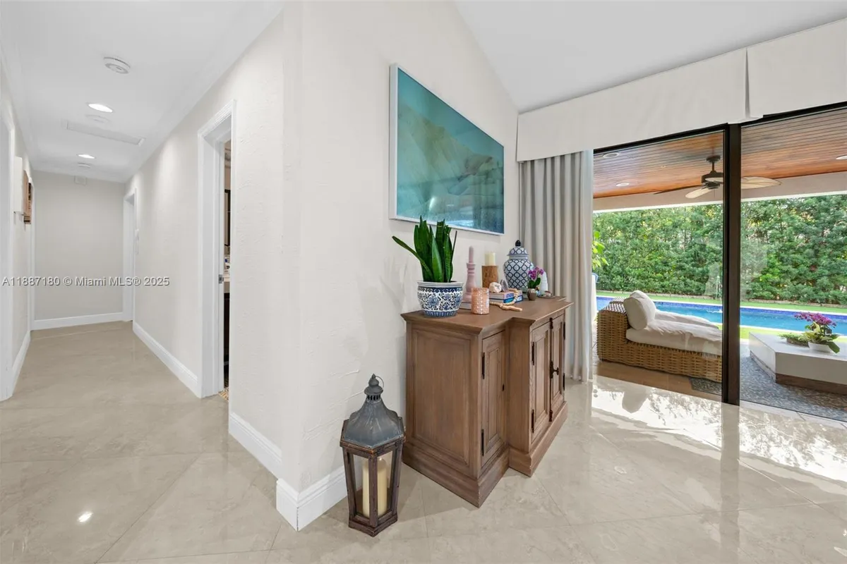 6420 SW 63rd Ter, South Miami FL 33143