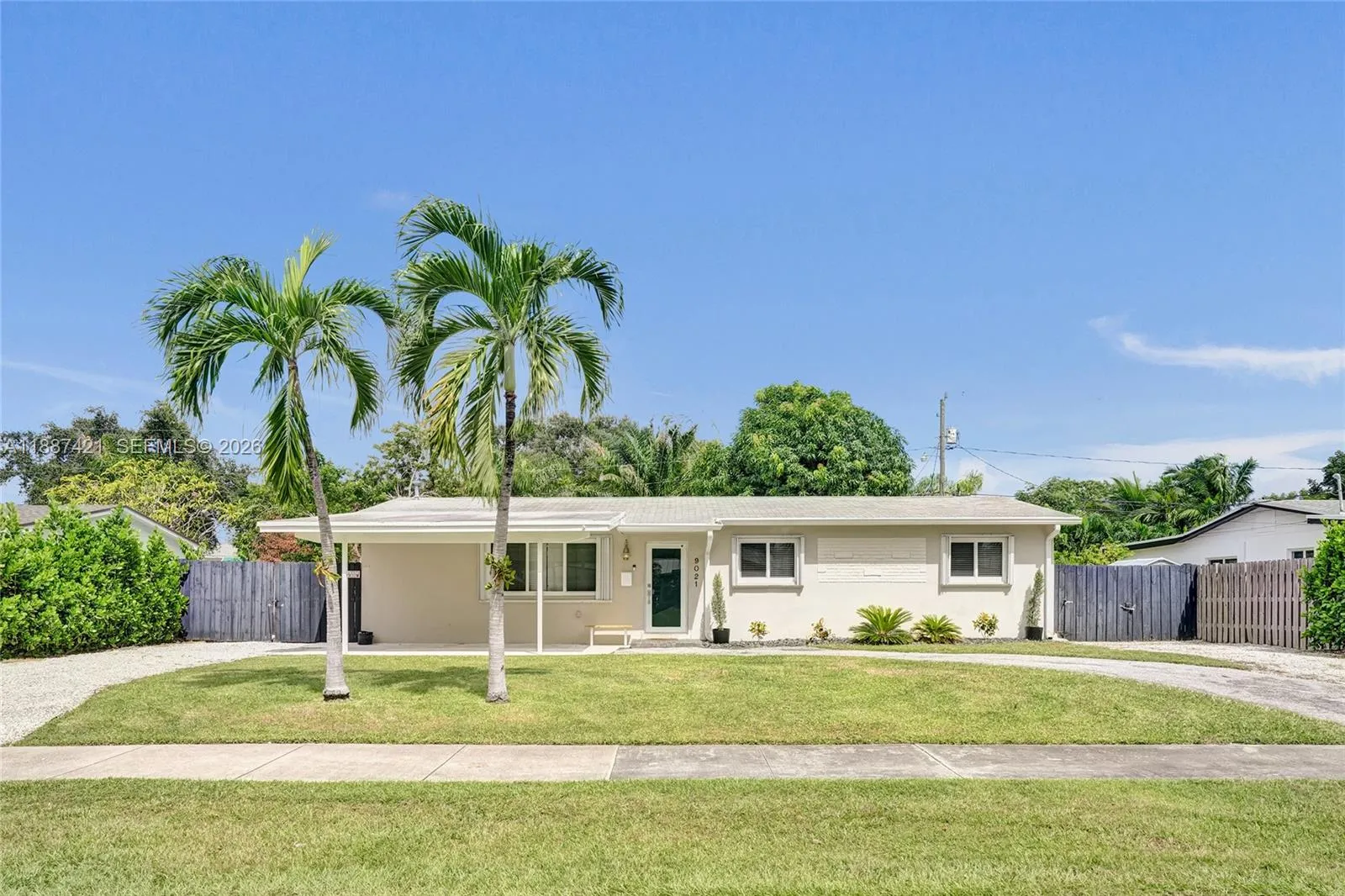 9021 SW 197th St, Cutler Bay FL 33157