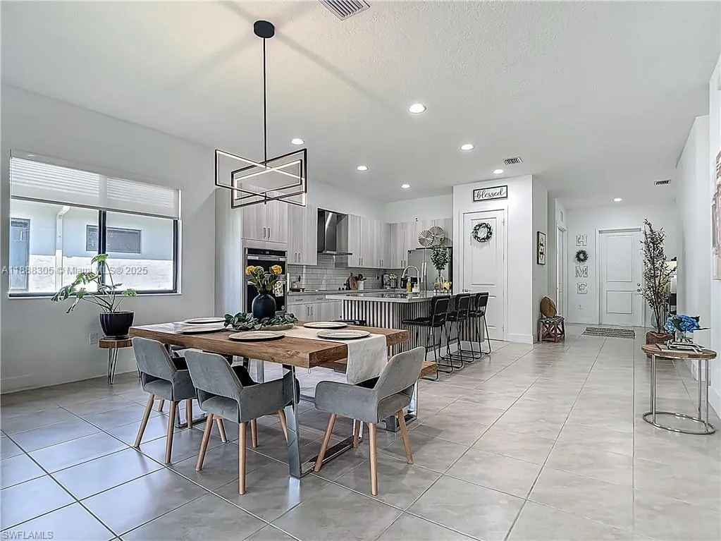 5285 Marano Dr, Ave Maria FL 34142