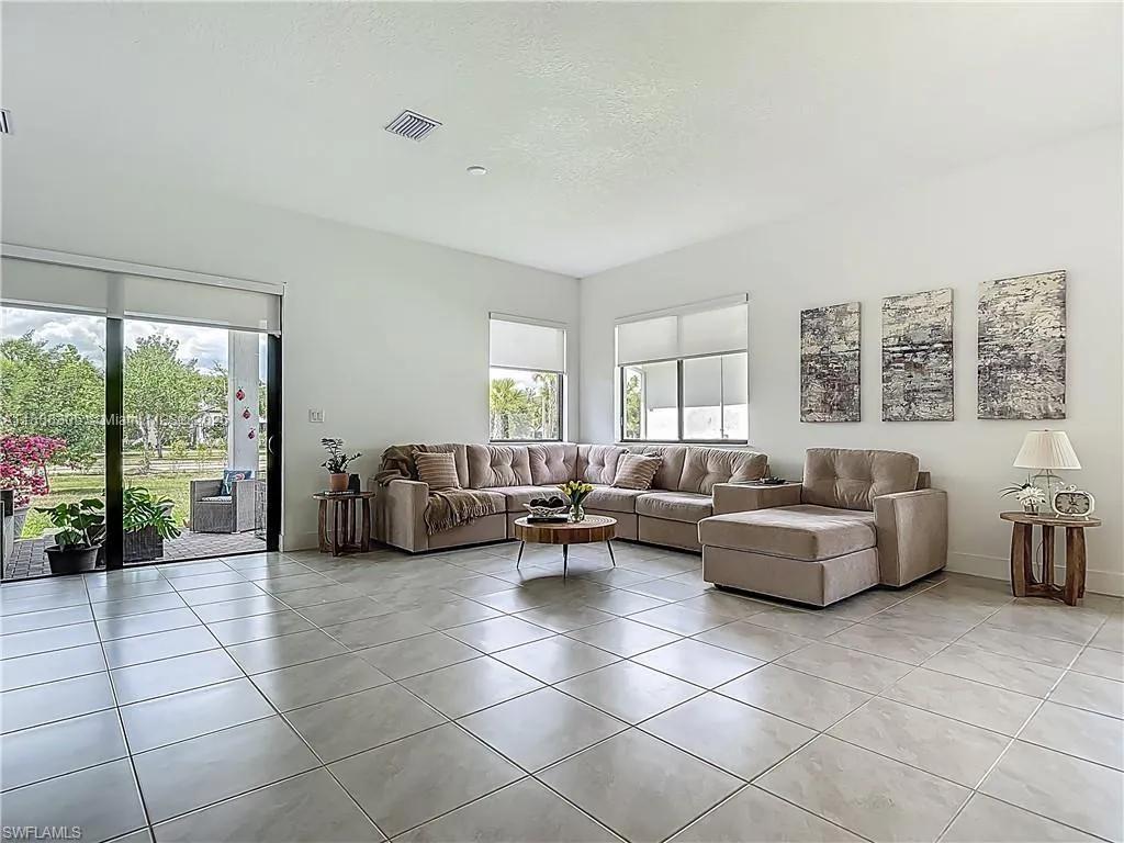 5285 Marano Dr, Ave Maria FL 34142