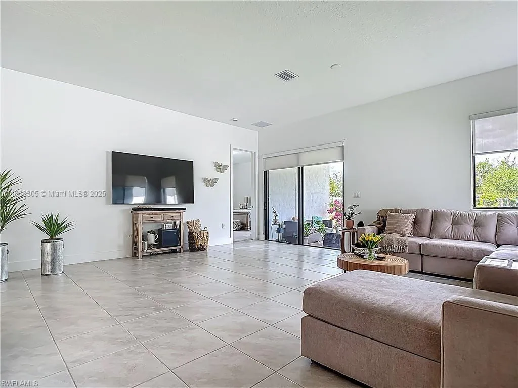 5285 Marano Dr, Ave Maria FL 34142