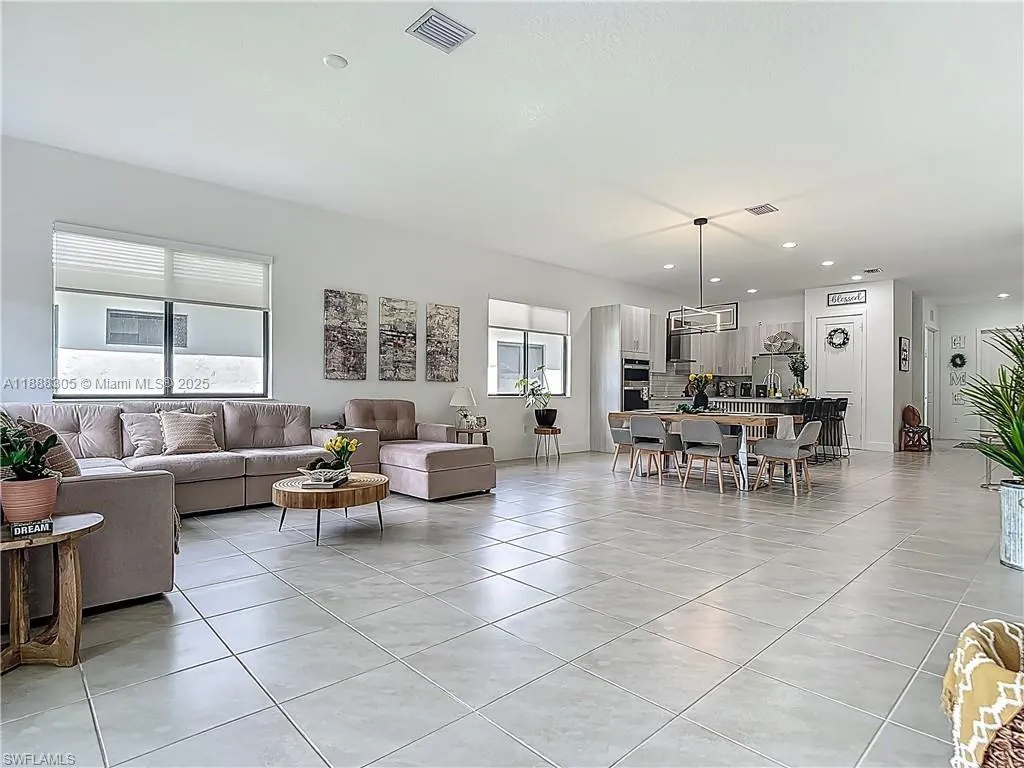 5285 Marano Dr, Ave Maria FL 34142