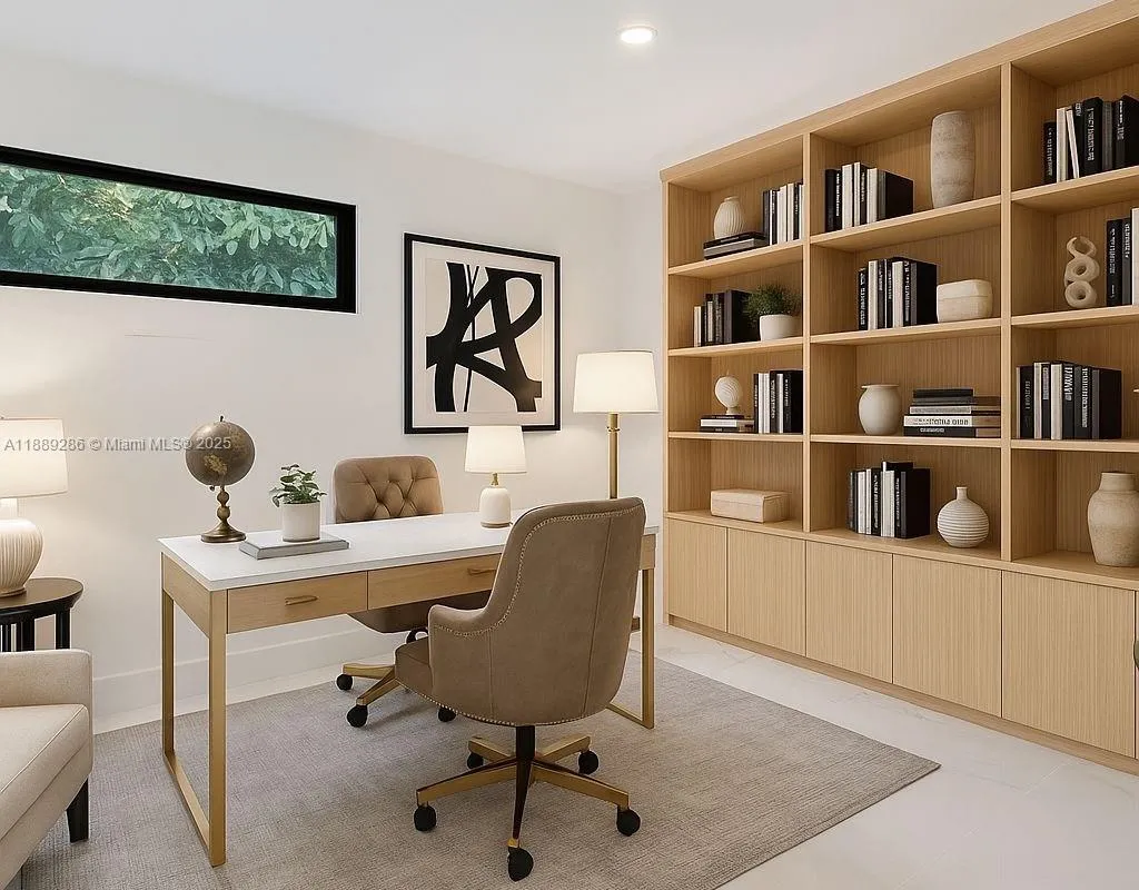 641 Nightingale Ave, Miami Springs FL 33166