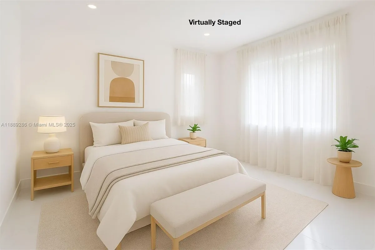 641 Nightingale Ave, Miami Springs FL 33166