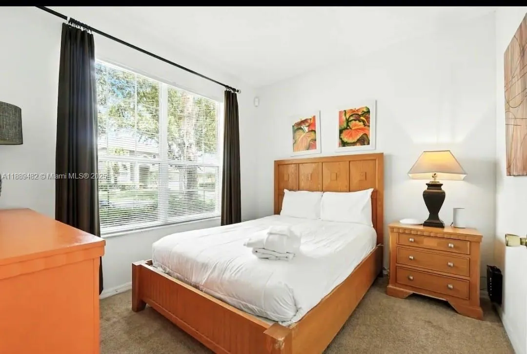 8520 SUNRISE KEY DR, Kissimmee FL 34747