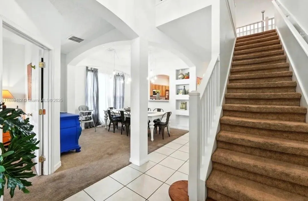 8520 SUNRISE KEY DR, Kissimmee FL 34747